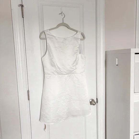 ivory cape for wedding dress Chantilly Bridal Cape L-XXXL main image 1